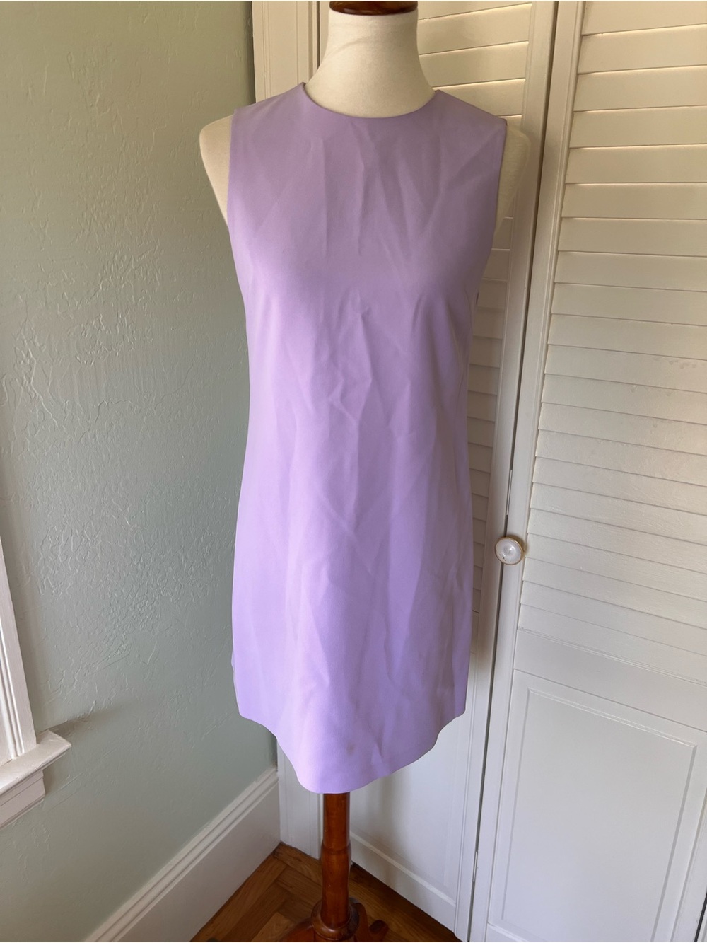 Alice + Olivia sleeveless dress